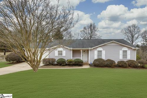 43 Rollingreen Rd, Greer, SC, 29651-5978 | Card Image