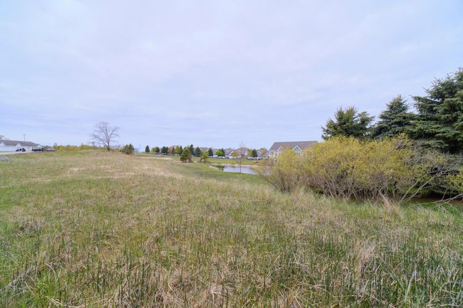 70 Spinnaker Dr, Condo with 2 bedrooms, 3 bathrooms and null parking in Manistee MI | Image 40