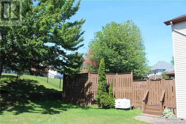 44 Rue Du Ruisseau, House other with 4 bedrooms, 2 bathrooms and null parking in Dieppe NB | Image 39