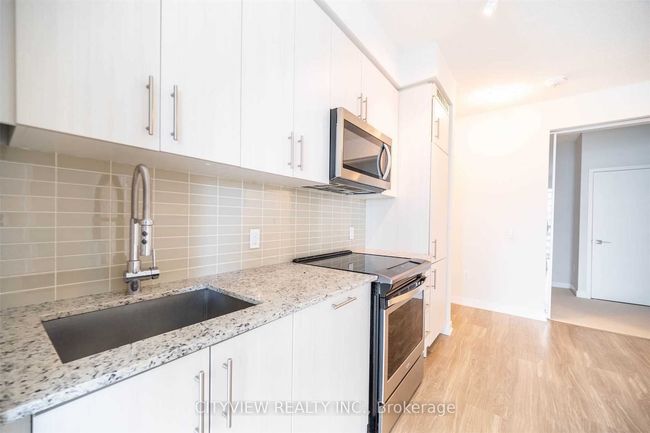 1616 - 4055 Parkside Village Dr, Condo with 2 bedrooms, 2 bathrooms and null parking in Mississauga ON | Image 17