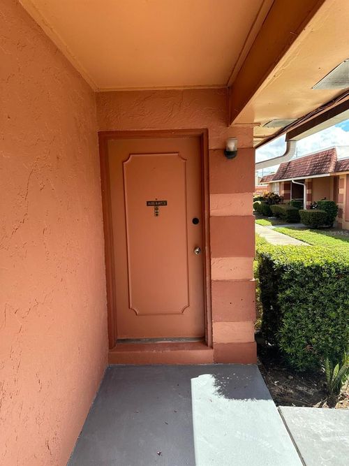 3-2727 W Oak Ridge Rd, ORLANDO, FL, 32809-3773 | Card Image