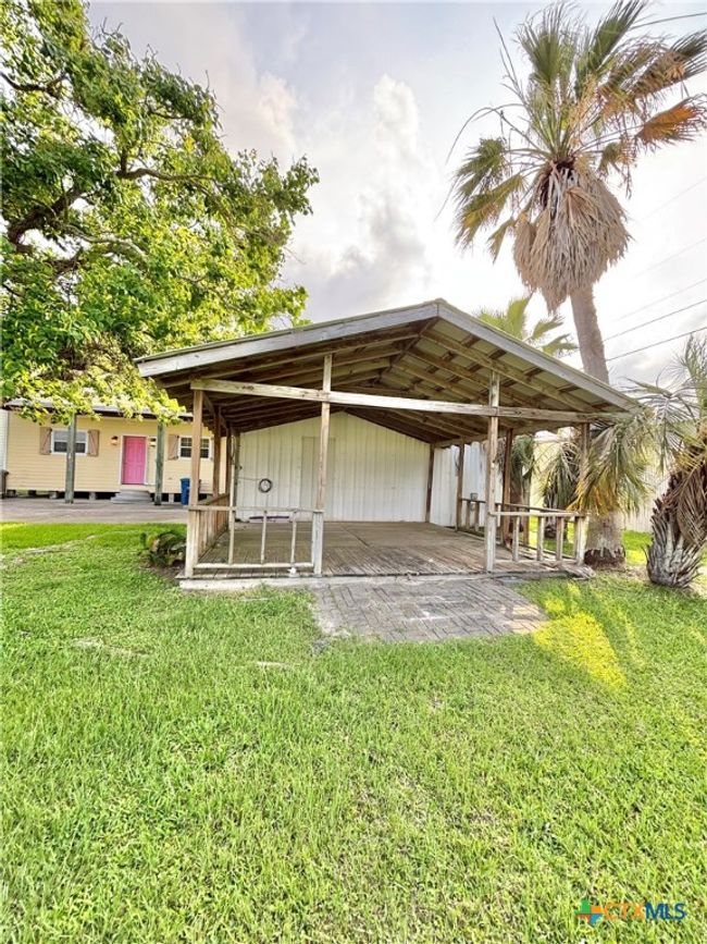 1306 Madison Ave, House other with 3 bedrooms, 2 bathrooms and null parking in Port O Connor TX | Image 31
