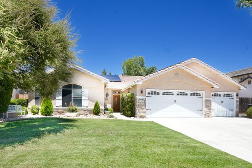 5910 W Monte Verde Ave, Visalia, CA, 93277-9232 | Card Image