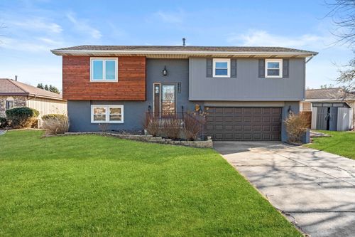 1235 Woodhollow Ct, Schererville, IN, 46375-1028 | Card Image