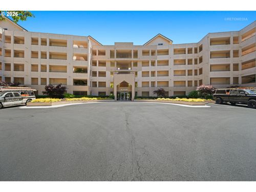 128-6605 W Burnside St, Portland, OR, 97210-6605 | Card Image