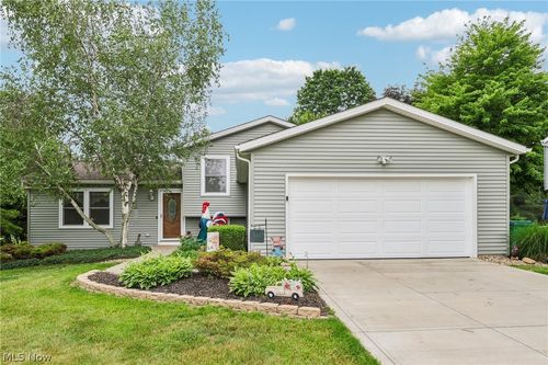 9632 Omega Court, Mentor, OH, 44060 | Card Image