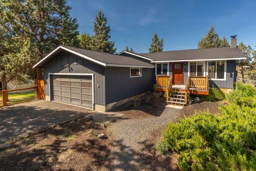 20633 Weatherby Ct, Bend, OR, 97701-8528 | Card Image