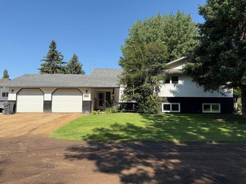 92 Beech Street, Drumheller, AB, T0J0Y1 | Card Image