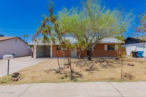 2112 W Dahlia Dr, Phoenix, AZ, 85029-2629 | Card Image
