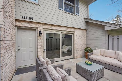 18669 Clear View Ct, Minnetonka, MN, 55345-6088 | Card Image