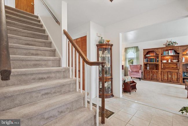 720 Vance Dr, House other with 4 bedrooms, 3 bathrooms and null parking in GLENSIDE PA | Image 6
