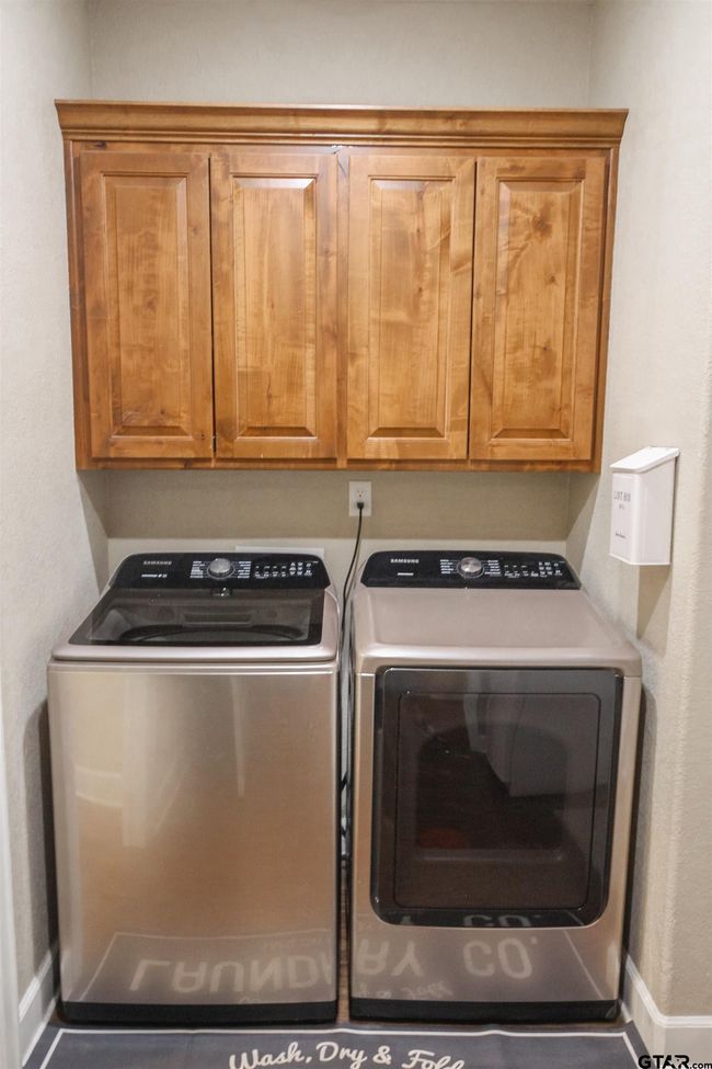 1005 Crescent Hill Ct, House other with 4 bedrooms, 2 bathrooms and null parking in Bullard TX | Image 17