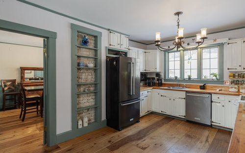 658 Main St, Marlborough, NH, 03455-3127 | Card Image