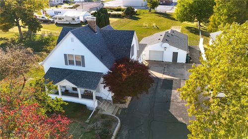 1742 King St, Tilton, IL, 61833-8108 | Card Image