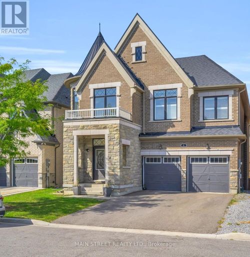 6 Leaden Hall Drive, East Gwillimbury (Queensville), ON, L0G1R0 | Card Image