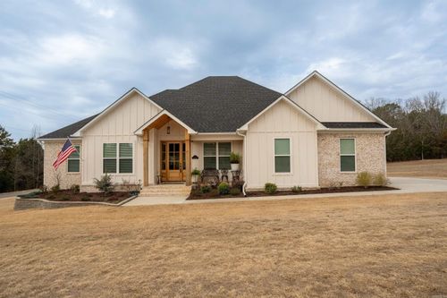 1 Avrey Ln, Greenbrier, AR, 72058-8070 | Card Image