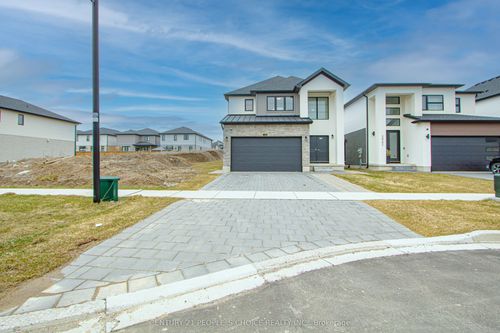 3858 Campbell St N, London, ON, N6P0J5 | Card Image