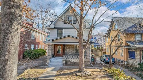 3833 Campbell St, Kansas City, MO, 64109-2611 | Card Image