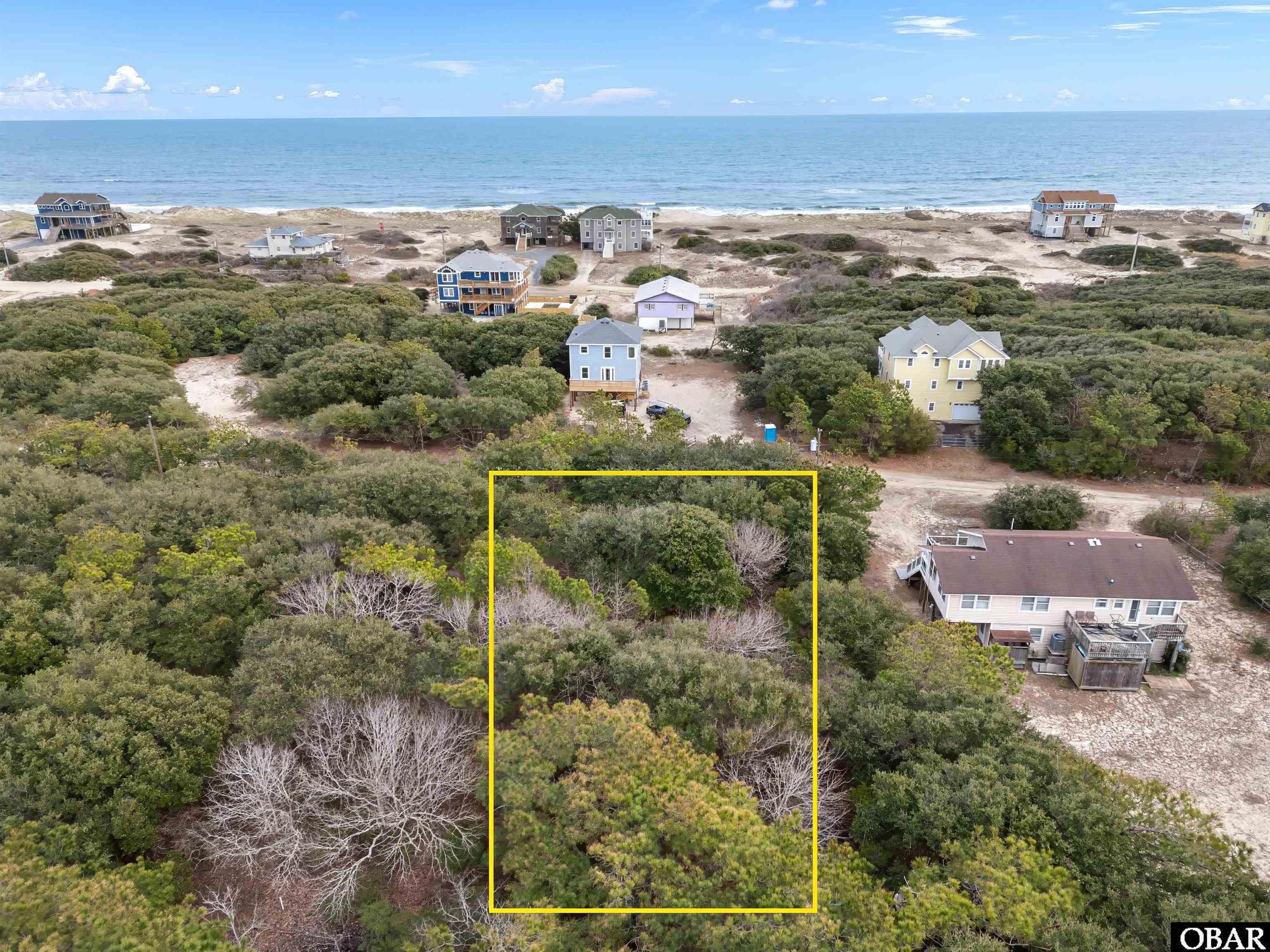Land in Corolla