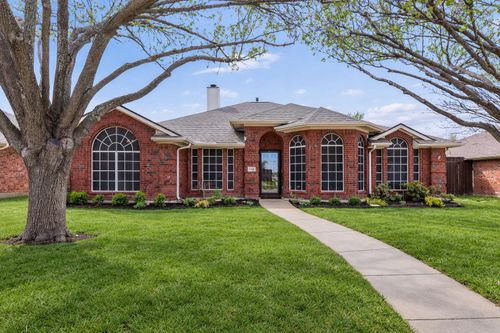 748 Summerfield Dr, Allen, TX, 75002-1820 | Card Image