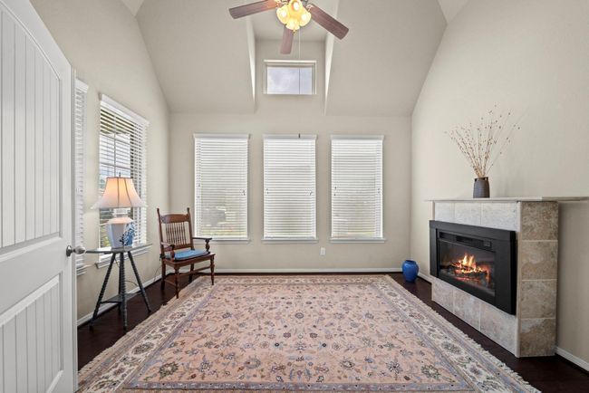22607 Ebbets Field Dr, House other with 3 bedrooms, 2 bathrooms and 2 parking in Spring TX | Image 5