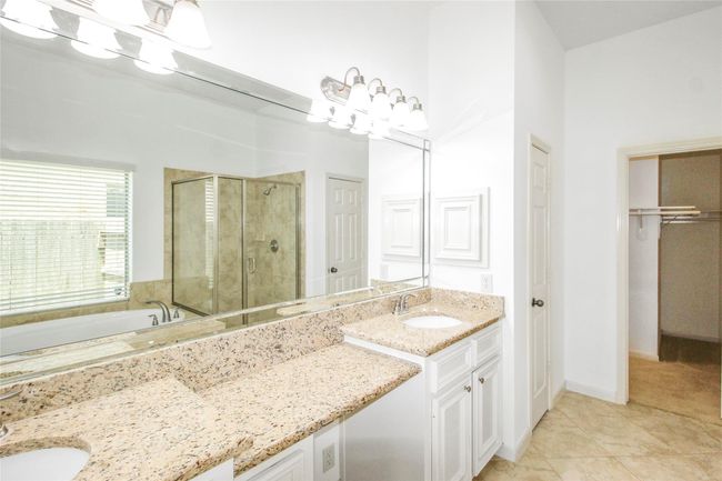 13204 Quiet Lake Ln, House other with 5 bedrooms, 4 bathrooms and 2 parking in Pearland TX | Image 17