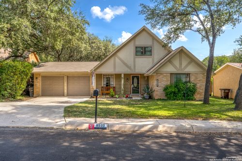 8510 Timberbriar St, San Antonio, TX, 78250-4316 | Card Image