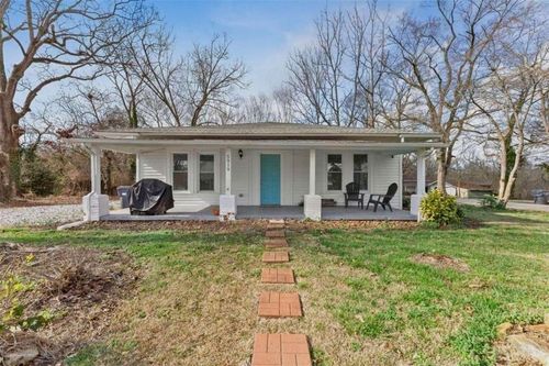 5919 Chattahoochee St, Lula, GA, 30554-2824 | Card Image
