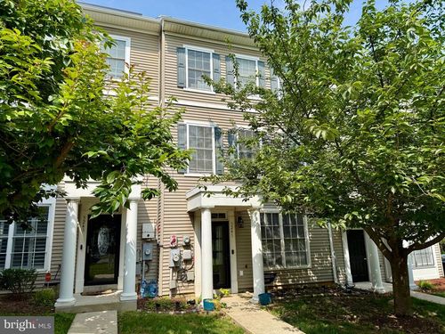 3241 Stanton Rd Se, WASHINGTON, DC, 20020-2942 | Card Image