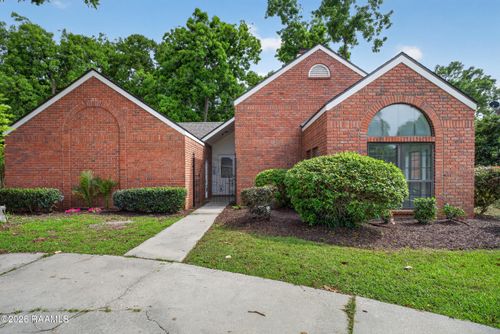 200 Autumn Oak Bnd, Lafayette, LA, 70508-8003 | Card Image