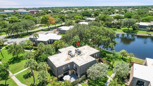 28a-2947 Sw 22nd Cir, Delray Beach, FL, 33445-7871 | Card Image