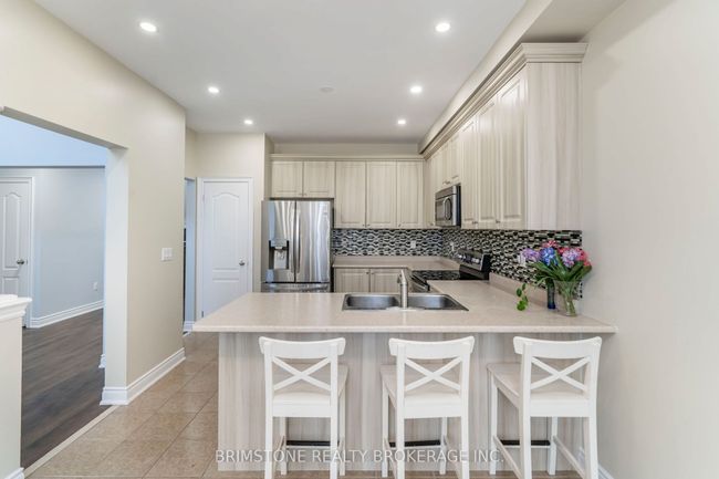 5 Nadmarc Crt, House other with 7 bedrooms, 4 bathrooms and 5 parking in Angus ON | Image 8