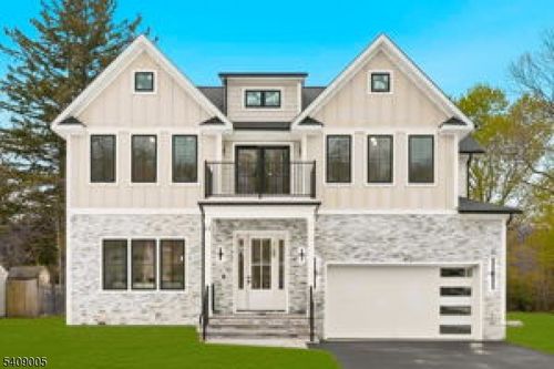 11 Hawthorne Dr, Livingston, NJ, 07039-1227 | Card Image