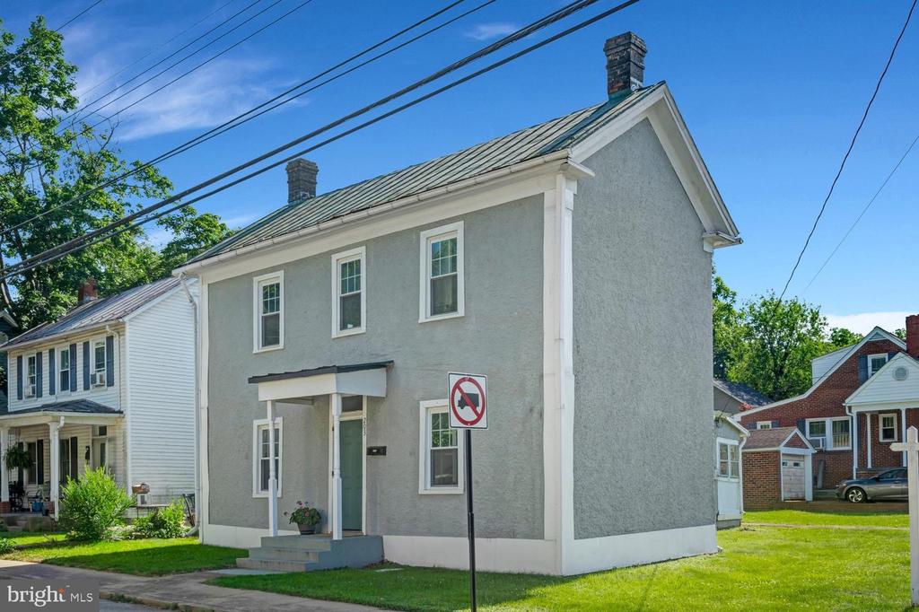 Residential in FRONT ROYAL 2