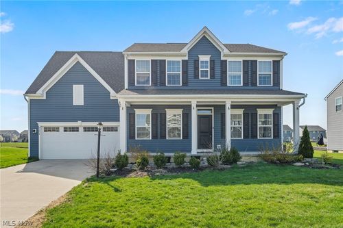 9254 Winfield Ln, North Ridgeville, OH, 44039-9827 | Card Image