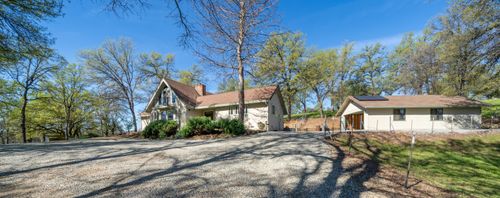 12162 Kawliga Ln, Bella Vista, CA, 96008-9635 | Card Image