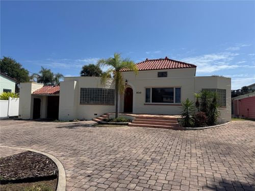 930 N Wild Olive Ave, Daytona Beach, FL, 32118-3762 | Card Image