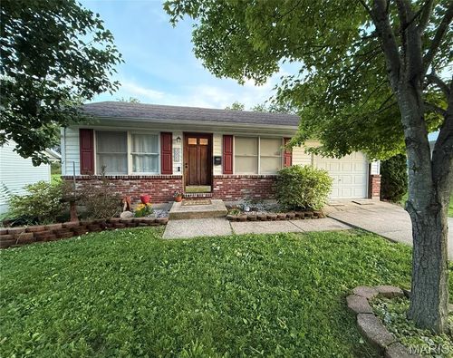 624 W 7th St, Washington, MO, 63090-2006 | Card Image