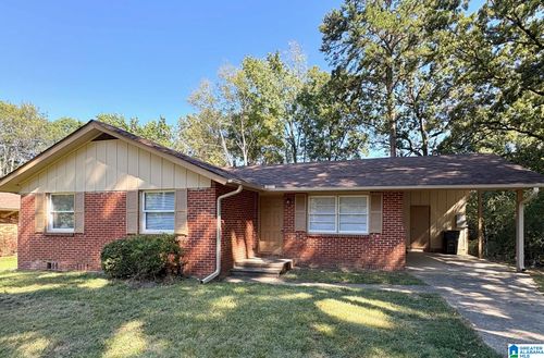 412 16th Ct Nw, CENTER POINT, AL, 35215-5418 | Card Image