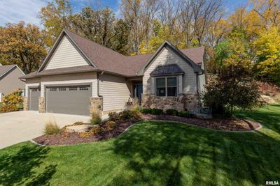 6830 Crow Creek Road, House other with 4 bedrooms, 3 bathrooms and null parking in Bettendorf IA | Image 2