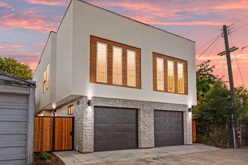 1014 Uptown Aly, Sacramento, CA, 95818-2965 | Card Image