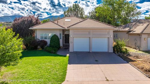 33 Ridge View Pl, Battlement Mesa, CO, 81635-9631 | Card Image