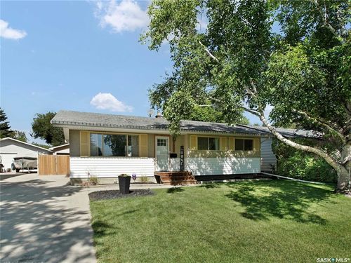 2002 Richardson Rd, Saskatoon, SK, S7L4B7 | Card Image