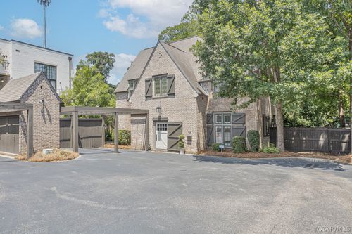 529 Cloverdale Rd, Montgomery, AL, 36106-1803 | Card Image