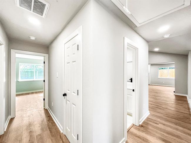 Hallway with Coat Closet | Image 16