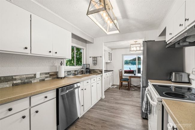 21 E Shore Ct, House other with 2 bedrooms, 1 bathrooms and 2 parking in Grapeview WA | Image 21