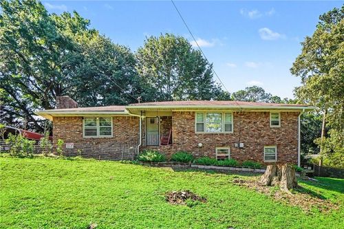 7429 Westwood Rd, Douglasville, GA, 30134-1099 | Card Image