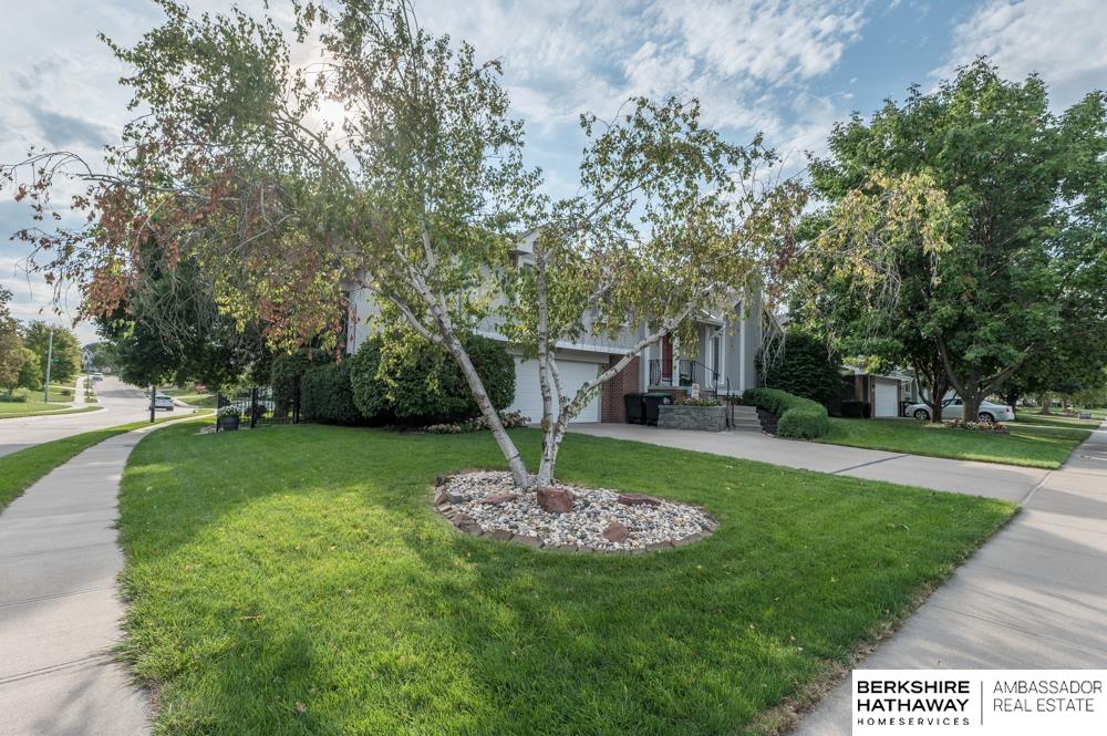 162nd Ave, Omaha, NE 68135