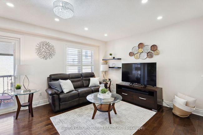 20 Lawrencetown St, House attached with 5 bedrooms, 4 bathrooms and 2 parking in Ajax ON | Image 8