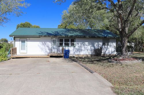 232 E Miller Street, Mansfield, MO, 65704 | Card Image